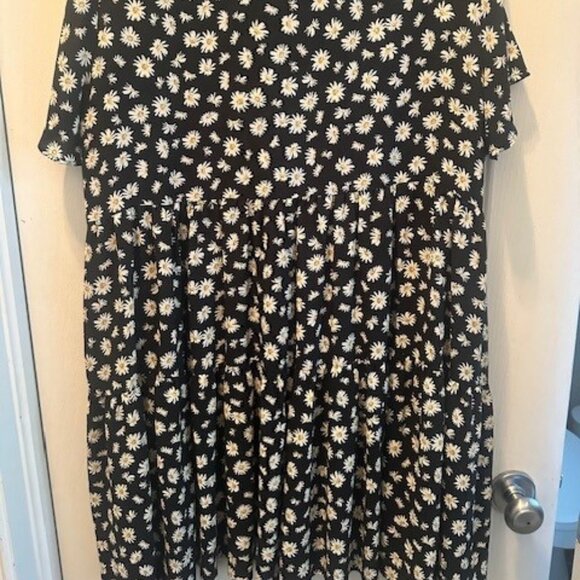 Zara Tiered Daisy Dress in Crepe - XL - Picture 5 of 6